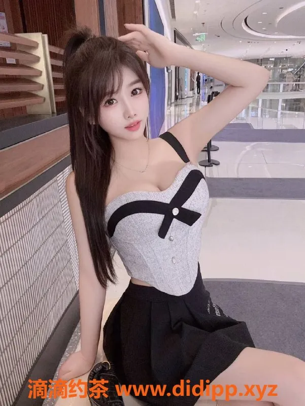 深圳楼凤-深圳南山波波，163cm D罩杯的优雅体验