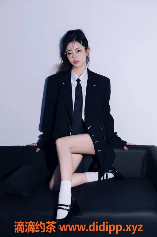 深圳楼凤-南山熙熙，亲密服务800起，验证视频可查