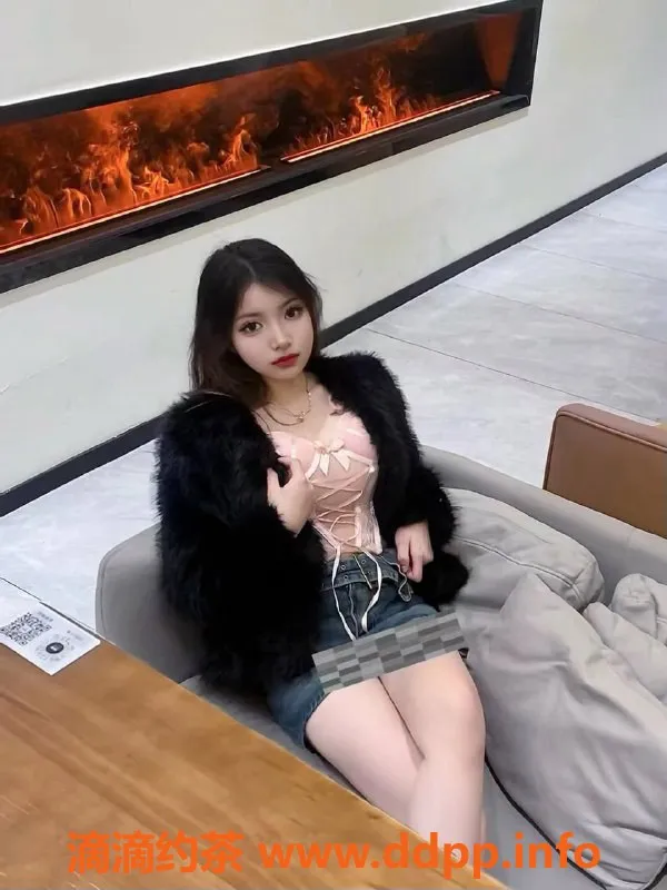 杭州楼凤-小静 | 160厘米、48斤的校园甜心，1298元起