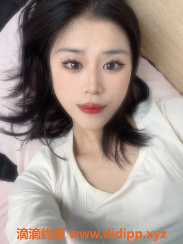 广州楼凤-天河嫩妹小月亮，600元尽享服务