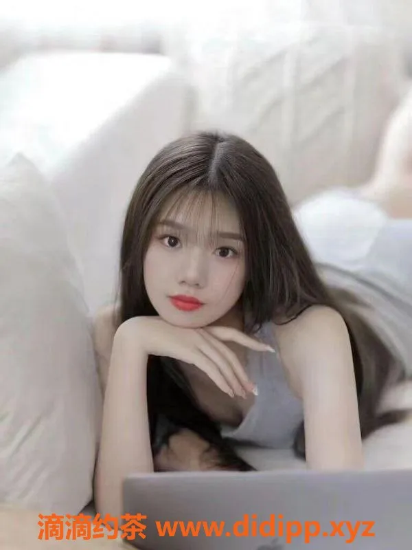 深圳楼凤资源信息,福田嫩妹周周，20岁，160cm，600元约会体验