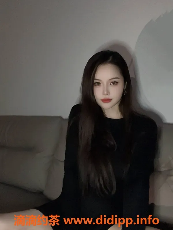 深圳楼凤-深圳龙岗酒酒，169cm大胸御姐，1288起！