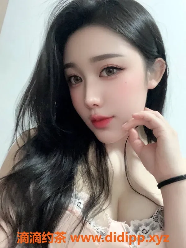 广州楼凤资源信息,海珠区嫩妹小锦鲤，水费900p，双飞首选