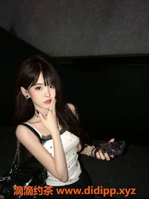 广州楼凤资源信息,白云小鹿，980pp，御姐口爆服务等你来体验！