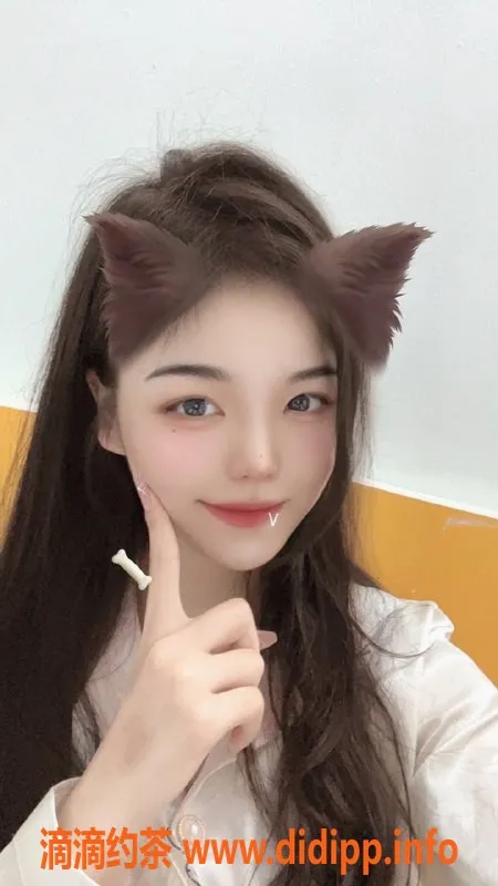 深圳楼凤-深圳福田鱼鱼，19岁身高172，900元起服务