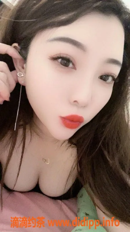 广州楼凤-天河区冰冰：御姐大胸，水费500p