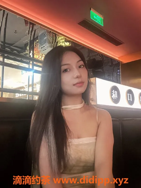 广州楼凤-天河特仑苏少妇，700起，服务态度超好！