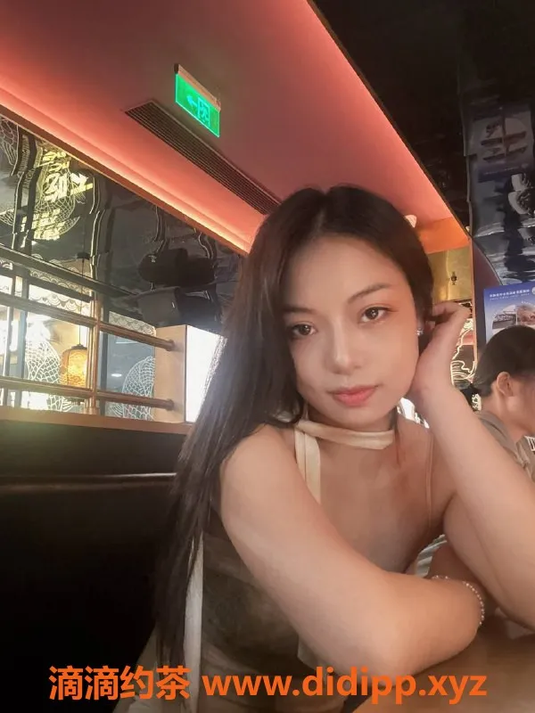 广州楼凤资源信息,天河特仑苏少妇，700起，服务态度超好！