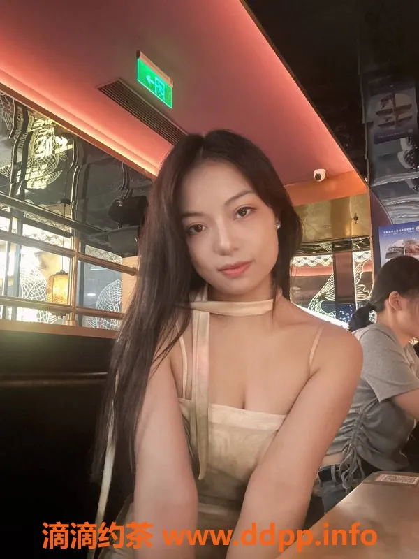 广州楼凤-天河特仑苏少妇，700起，服务态度超好！