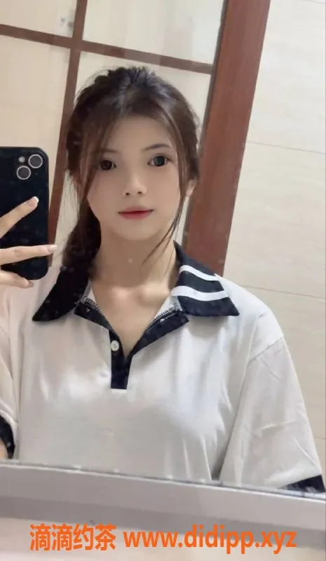 广州楼凤-天河嫩妹秋儿，水费800p，舌吻服务等你体验！