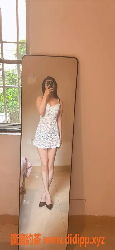 广州楼凤-白云乐伊，人妻类型，500元约会体验