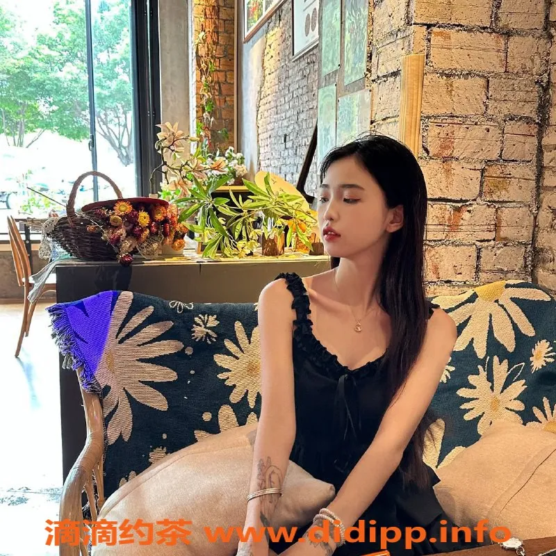 深圳楼凤-宝安琪琪，1200元优质服务，快来体验吧！