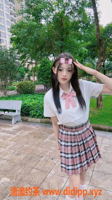 广州楼凤-佛山小九，舌吻鸳鸯浴，700起