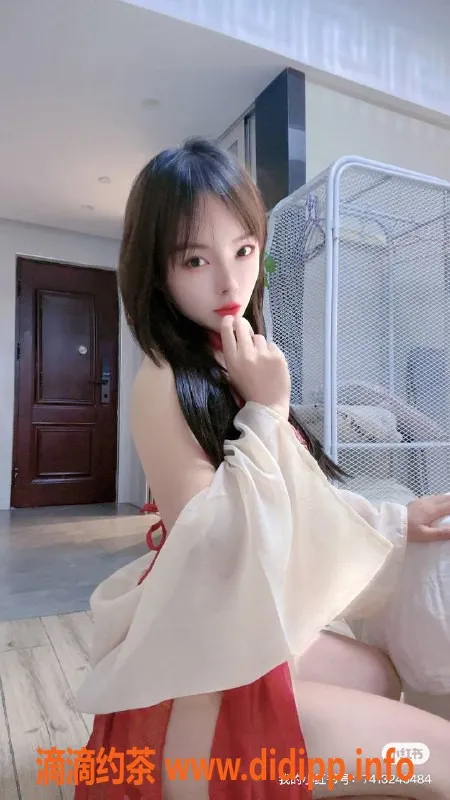 杭州楼凤-拱墅区可沫，160cm高颜值女友感服务