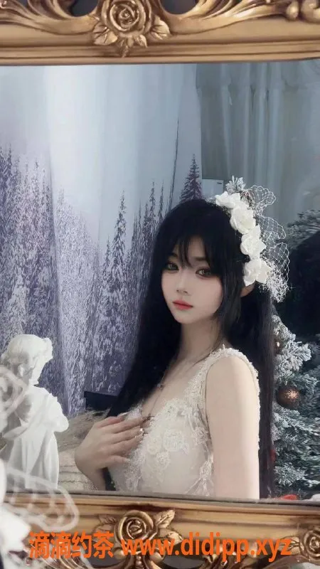 深圳楼凤-龙华小奈，1200元69调情、深喉服务