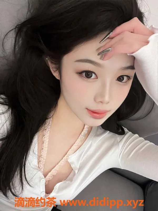 深圳楼凤-深圳南山一菲，19岁165cm C罩杯，提供1200元/次服务