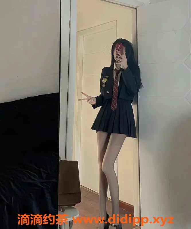 深圳楼凤-深圳福田梨香香，23岁C罩杯美少女