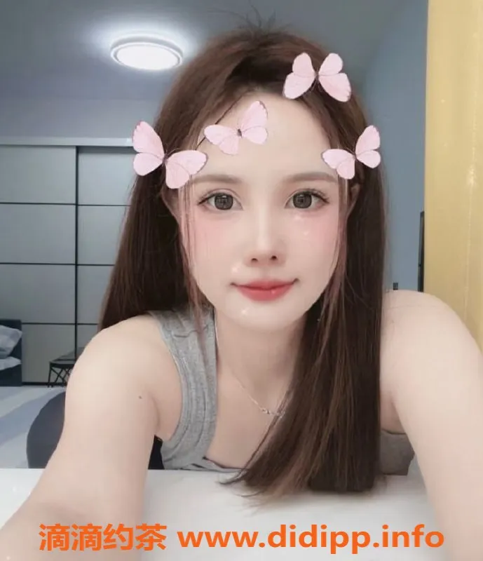 上海楼凤-普陀小安娜，160cm肤白嫩妹，1100元服务