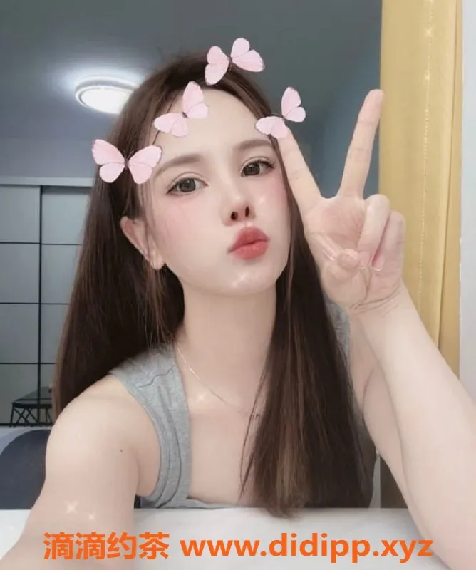 上海楼凤-普陀小安娜，160cm肤白嫩妹，1100元服务