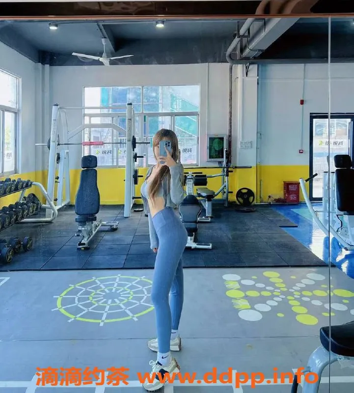 上海楼凤-闵行嫩妹潼潼，166高 C胸 900起价