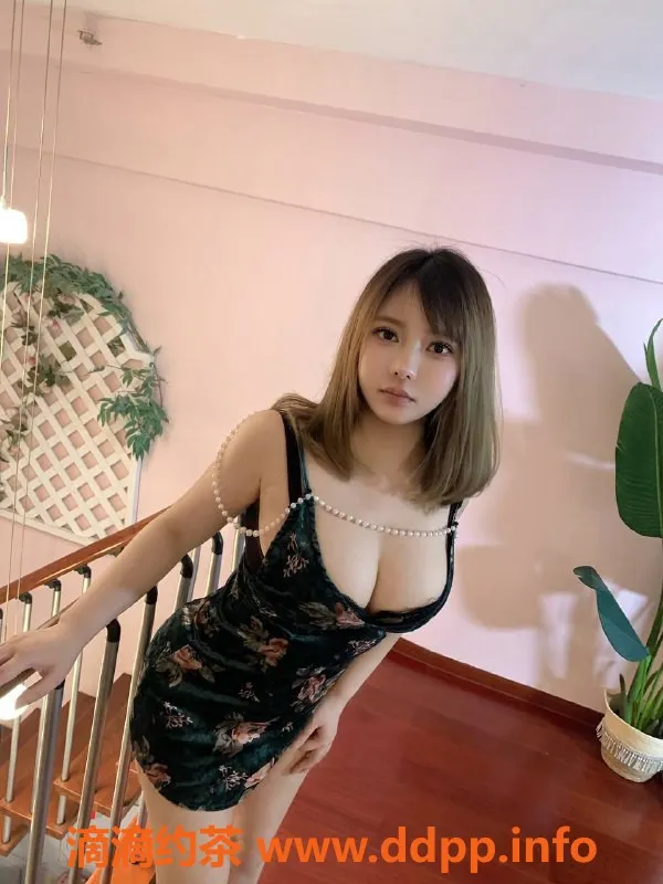 深圳楼凤-深圳福田大馒头，25岁大胸美女，688元起