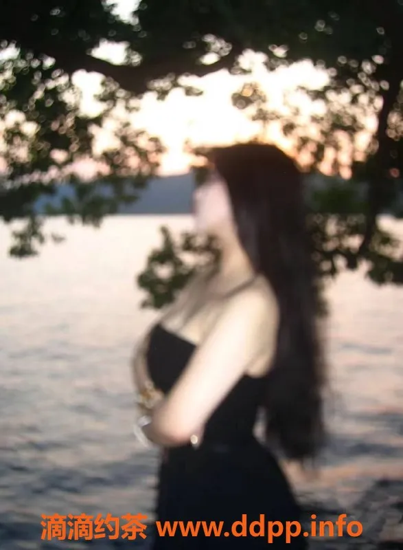 广州楼凤资源信息,天河公园可爱女奴，道歉服务仅438元