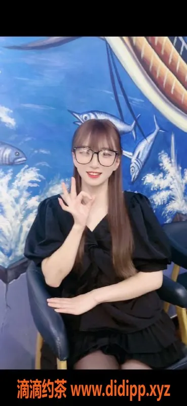 深圳楼凤资源信息,龙华苍老师，700/1，超值享受等你来体验！