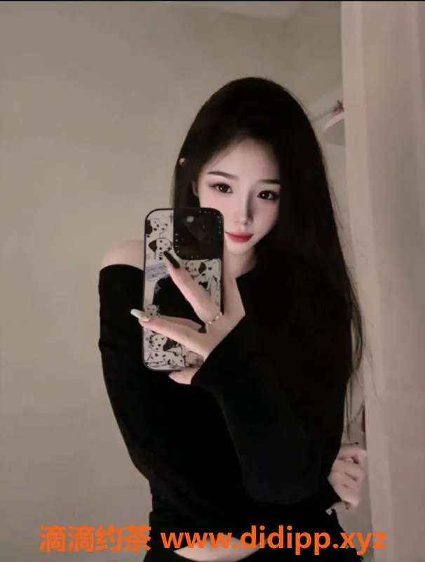 深圳楼凤资源信息,深圳龙华可乐 22岁173cm 1100元起服务