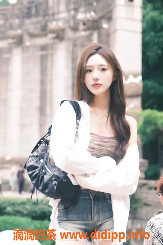 深圳楼凤-福田胡小小，950P，高颜值陪玩服务