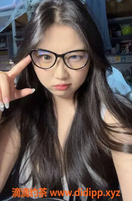 上海楼凤-静安嘟嘟老师优惠活动，900P起享福利！