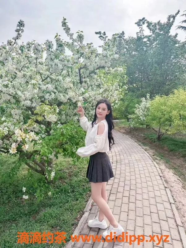 北京spa会所-北京天花板212号糖宝宝，19岁164cm，93斤D杯