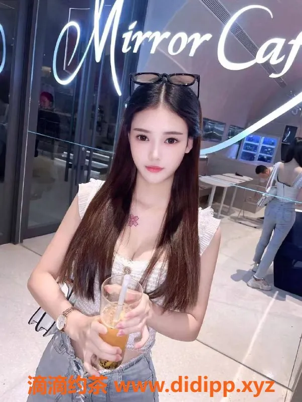 杭州上门服务资源信息,余杭区夏叶 专享高端服务 36C大胸 165高肩柔情