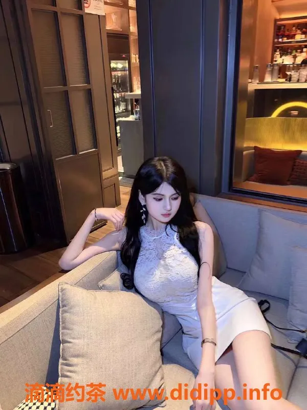 深圳楼凤-深圳福田#Noon，21岁嫩妹，千五档服务