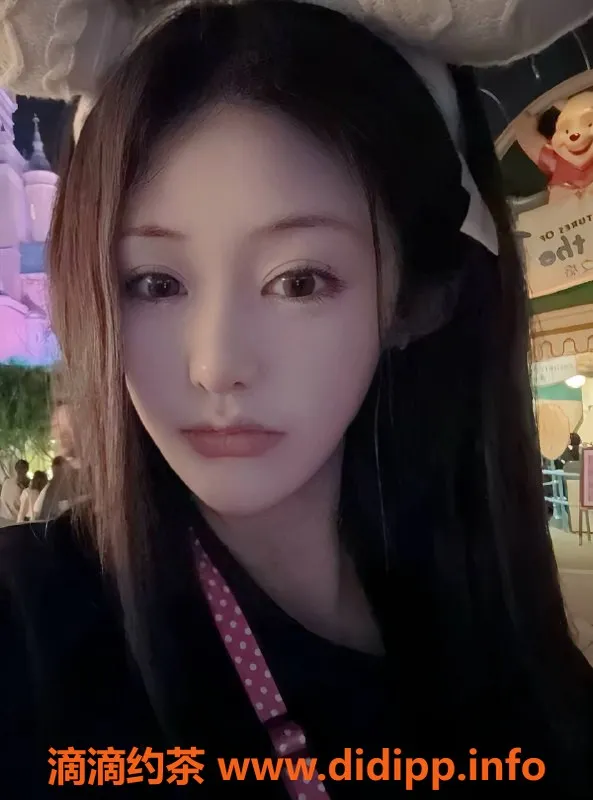 广州楼凤-佛山妲己，鸳鸯浴服务800元起！