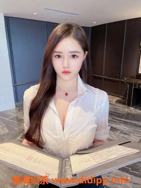 广州楼凤-天河嫩妹伊万卡 双飞大胸 900p