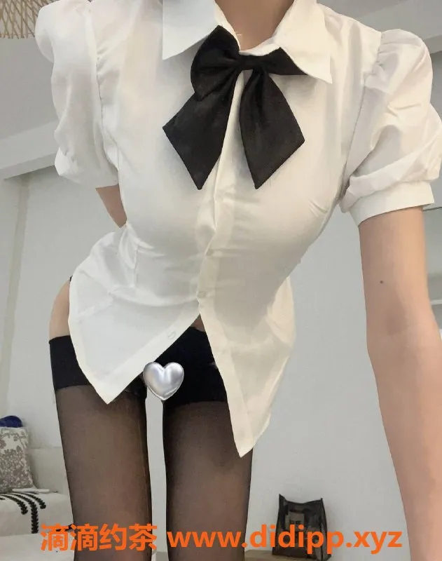 深圳楼凤资源信息,深圳南山沈行芷，165cm大胸嫩妹，1400起