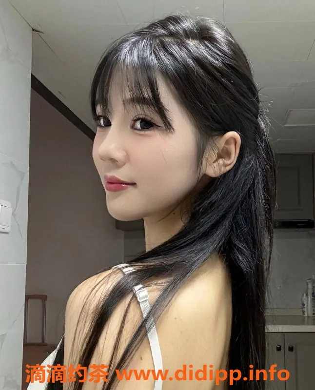 杭州楼凤-萧山嫩妹雨薇，颜值在线共浴服务