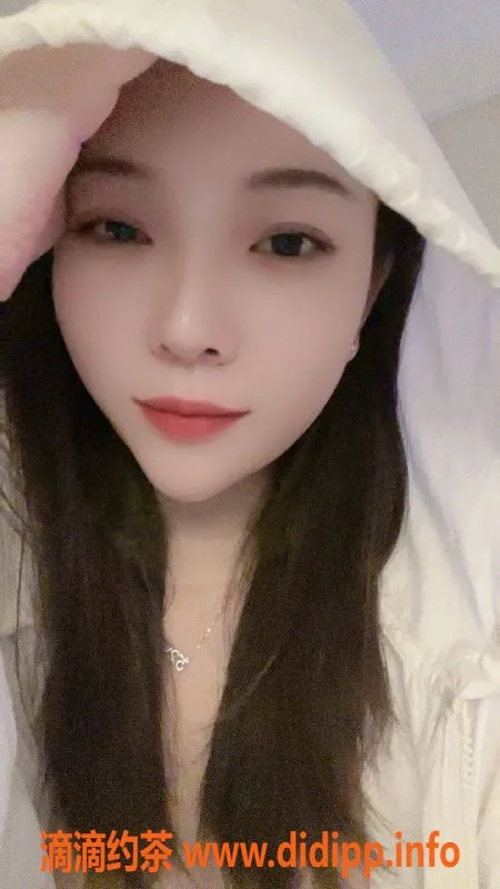 广州楼凤-天河冰冰，视频验证，500元服务