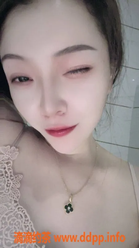 广州楼凤-天河冰冰，视频验证，500元服务