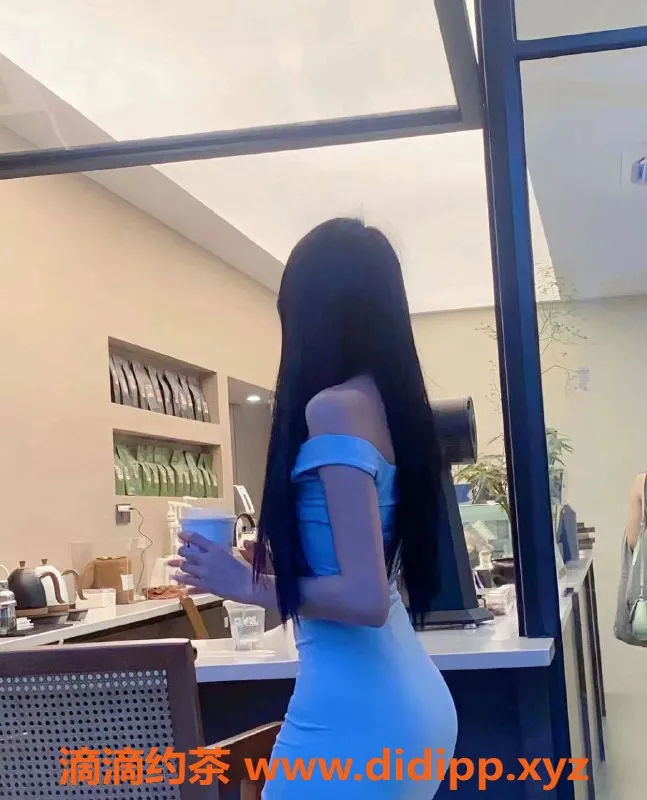 杭州楼凤资源信息,杭州乐瑶19岁，168斤小萝莉，陪浴等服务只需1000