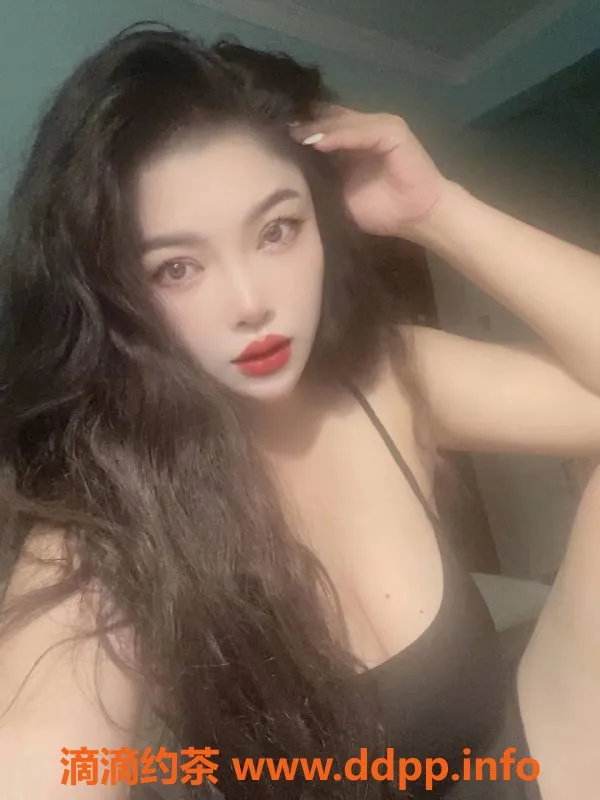 深圳楼凤资源信息,27岁夏天，深圳龙岗肉体交融，健身御姐等你来撩