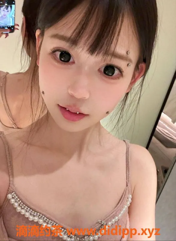 上海楼凤-普陀福利：齿酱老师限量名额，2200P体验