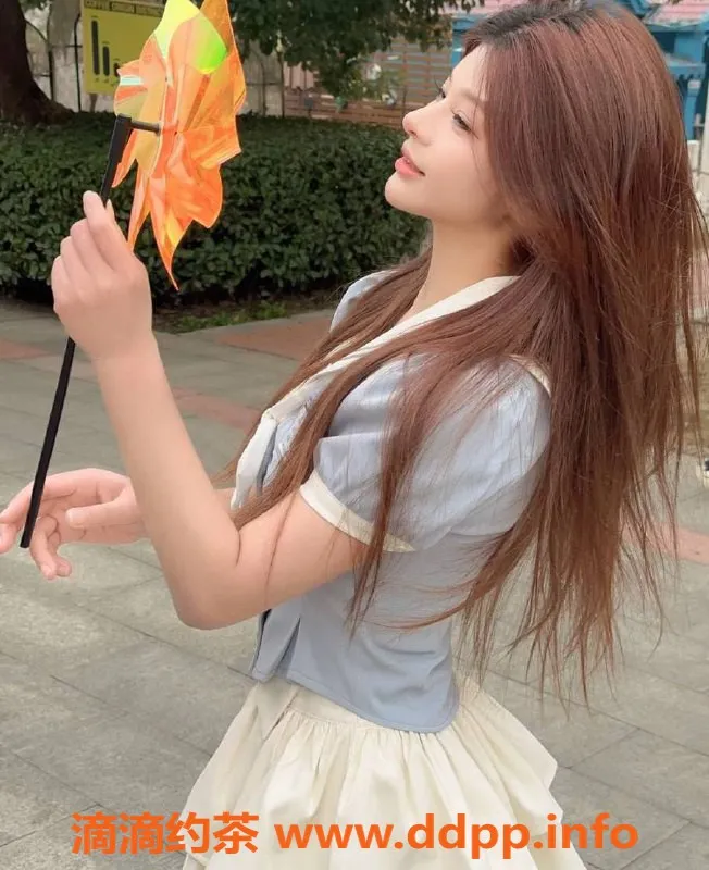 上海楼凤-静安O泡福利，900减到700，先到先得！