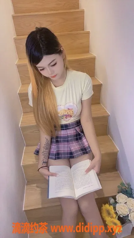 广州楼凤-白云嫩妹琪琪，水费600p，快来体验！