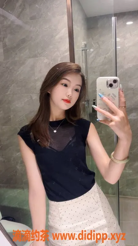 广州楼凤-天河夏夏，800元高质量服务体验