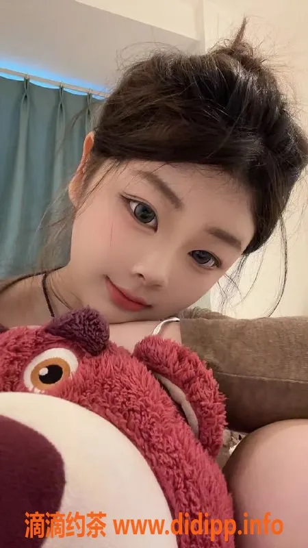 上海楼凤-普陀崽崽，05年嫩妹，36C，45kg，900元起