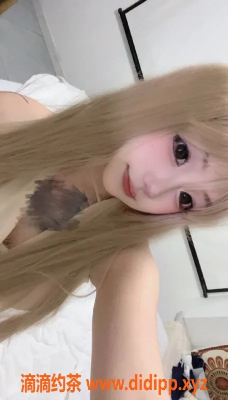 广州楼凤资源信息,天河嫩妹十月，700p双飞舌吻服务