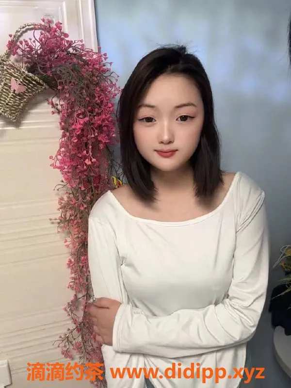 广州楼凤资源信息,番禺嫩妹珊珊，视频验证，价格700/1