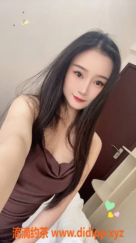 广州楼凤-海珠甜妹坨，600元约嫩妹享受