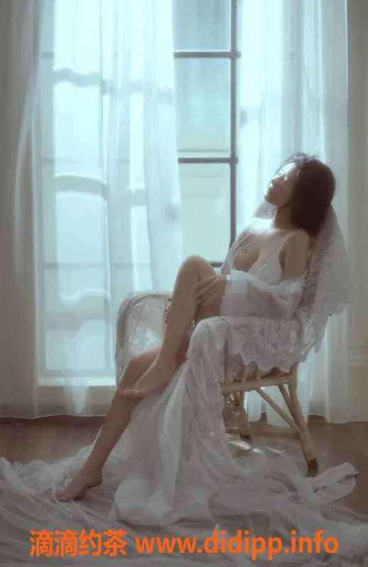 上海楼凤资源信息,普陀柠檬，162cm D罩杯，900起服务